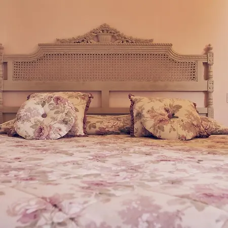 Piccolo Navy Guest house