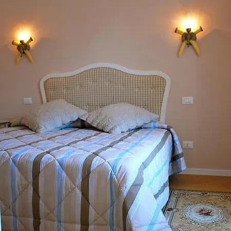 Piccolo Navy Guest house